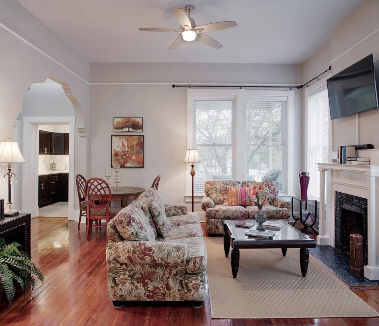 420Waldburg A - Modern Apt With Southern Charm Blocks From Forsyth Lejlighed Savannah Eksteriør billede